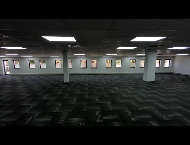697M² OFFICE TO LET IN RIVONIA